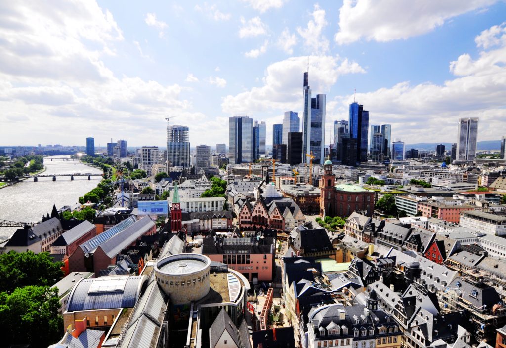 《中国家族企业年轻一代状况报告》